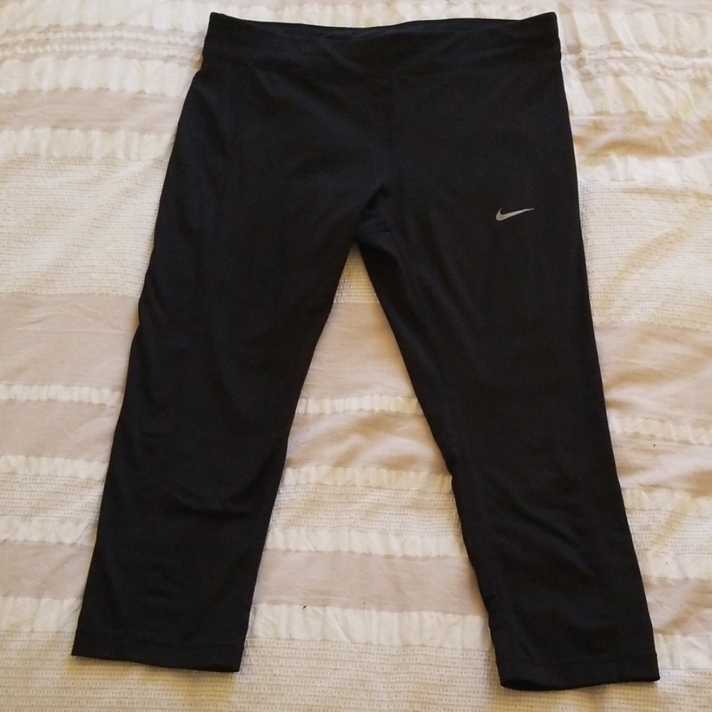Nike dri-fit leggings, size Medium